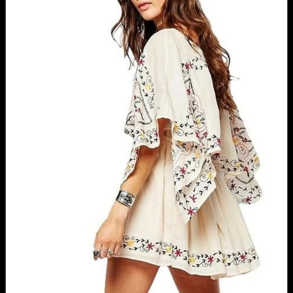 Free people embroidered Ivory dress size s